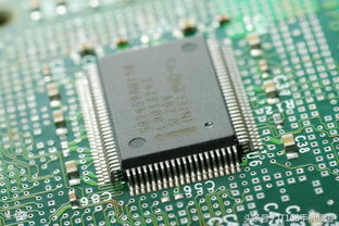 中国自主研发的高性能芯片展示图