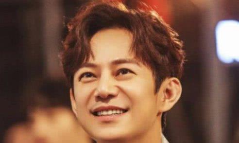 网友对欧阳娜娜讨论截图