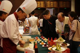 没考上高中去学烹饪，刀锋上的人生也精彩。