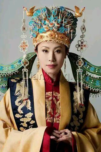 贾元春用生命告诉我们：婚姻的幸福，不在于身份地位，而在于能否自己做主