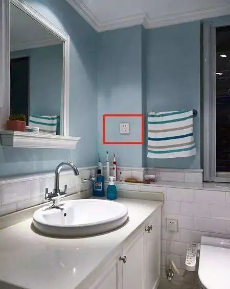 卫生间插座安装效果