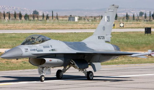 巴基斯坦总理谢里夫官宣击落印军战机，莫迪或将铭记终生！