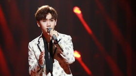 汪苏泷南昌演唱会「十万伏特2.0」引爆期待，抖音热搜持续发酵！