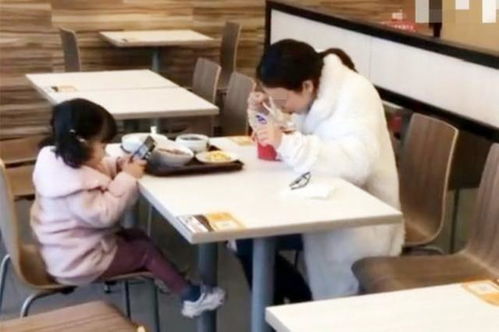 餐馆老板一个举动帮母女保住30万！背后的故事让人泪目