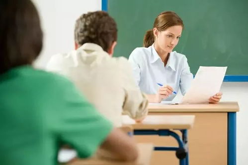 当老师也开始怕学生：教育背后的无奈与心酸