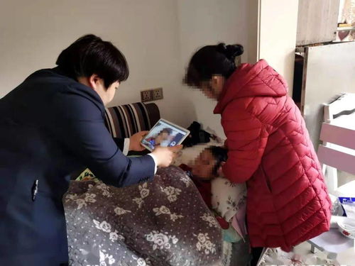 91岁卧床老人需取钱 银行半小时上门服务温暖人心