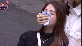 高校回应生理期请病假要脱裤子证明？学生权益为何总被忽视！