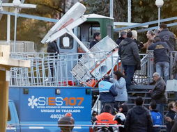 儿童从5楼坠落奇迹生还！这些高空意外为何频频发生？