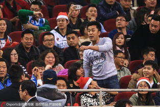 广厦球迷与北京工作人员冲突事件：CBA赛场外的‘失控’时刻