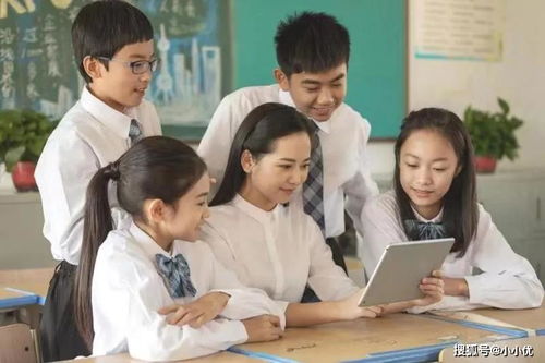 微博热搜页面显示相关话题热度高涨