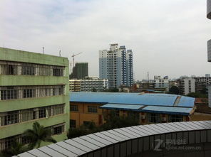 警方通报南宁一学校发生伤害案件：真相与网络谣言的较量