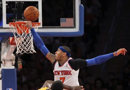 尼克斯与步行者激烈对战