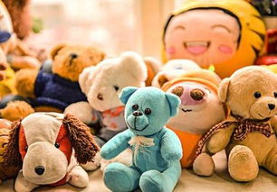 毛绒玩具在年轻人手中成为潮流符号