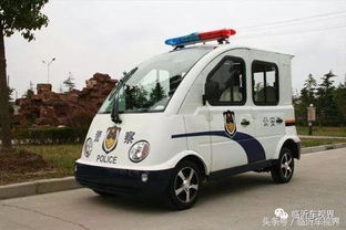 校园保安巡逻场景