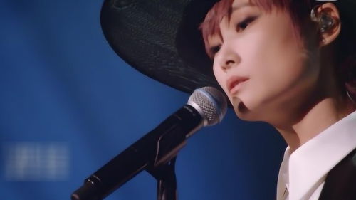 李宇春压轴舞台引爆全场，二十年如一日的王者风范