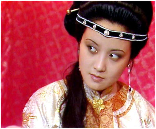 【七律·题王熙凤】：机关算尽太聪明，反误了卿卿性命