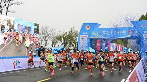 松花江畔马拉松赛道实景图