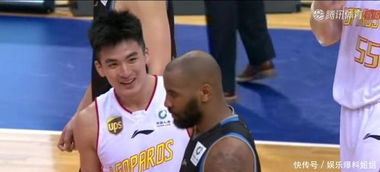 北京男篮球迷庆祝胜利