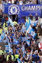 切尔西球迷欢呼庆祝
