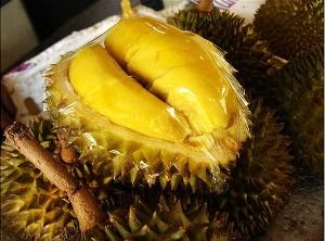 自制榴莲酒成品展示图