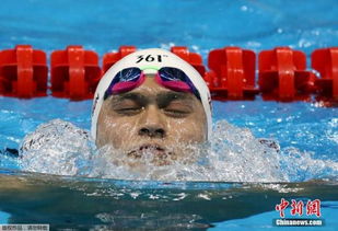 孙杨比赛瞬间