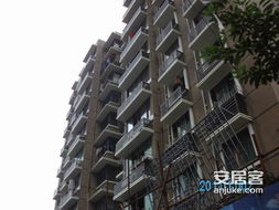 亿万富豪验光师和前妻的离奇纷争：从股权分割到情绪黑洞