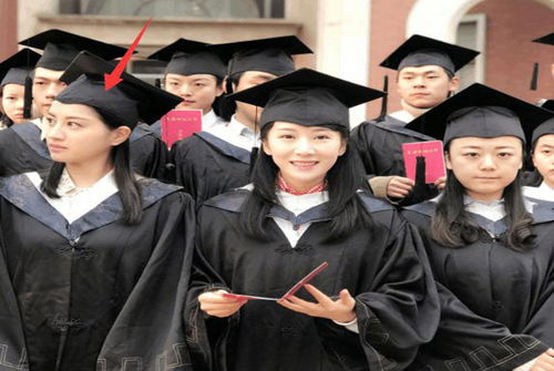 躺病床上拍毕业照男孩已去世？真相让人泪目！