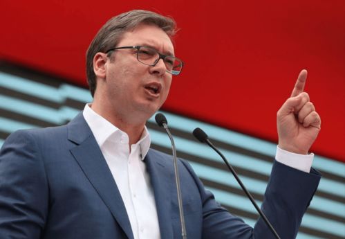 武契奇：我受够了，塞尔维亚的外交困境与总统的无奈选择