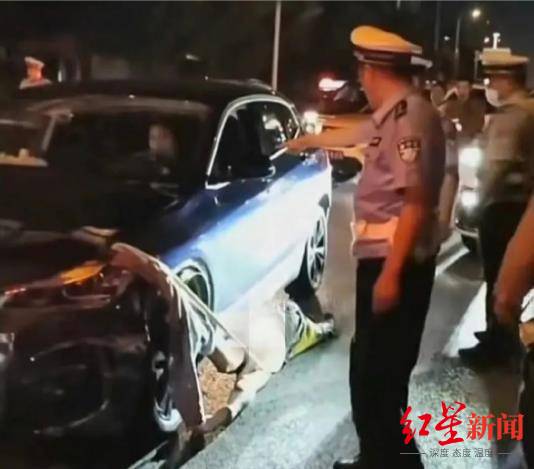 湖南娄底醉驾事故现场