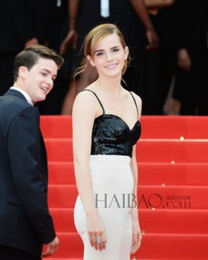 戛纳电影节红毯上女星妆容特写