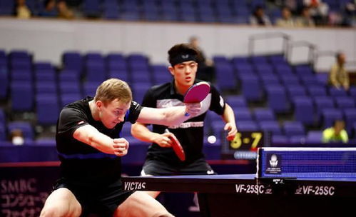 邱党在比赛中神情凝重