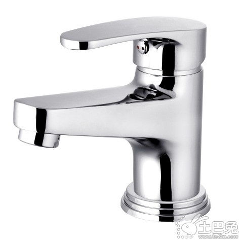 清洁后的水龙头