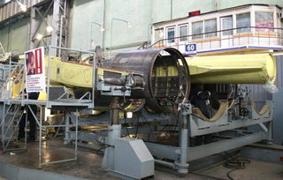 美国工厂生产线现场图