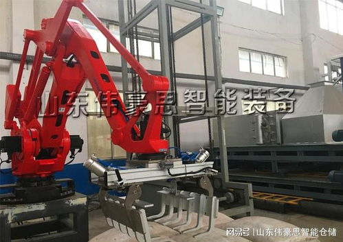 协作码垛机器人在工厂中作业