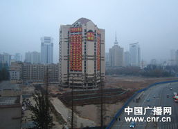 昆明市政府大楼外景图