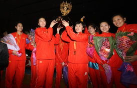 广厦全队举起冠军奖杯