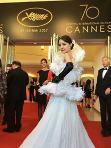 小牛小庄红毯牵手照