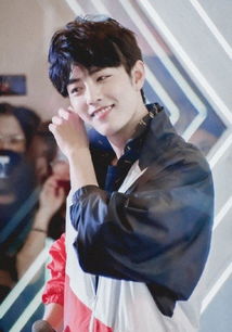 肖战在活动现场与粉丝互动