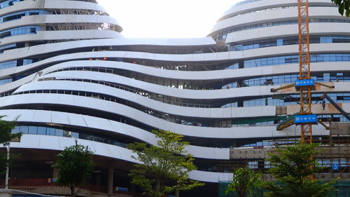 广西壮族自治区党委大楼外景