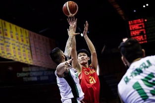 胡金秋在比赛中突破