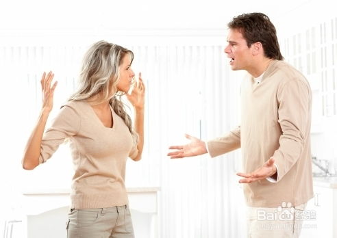 一对夫妻正在争吵的画面示意图片