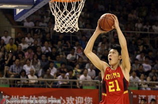 胡金秋扣篮动作