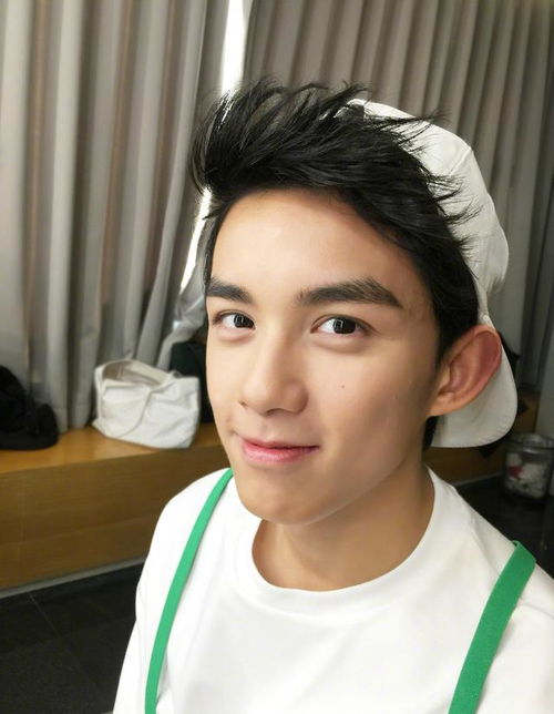 吴磊的白月光，为何成了全网热议的话题？