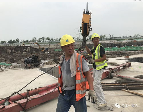 建筑工地施工场景