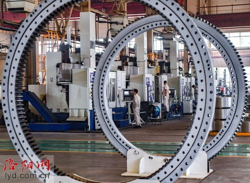 洛阳轴承集团生产车间