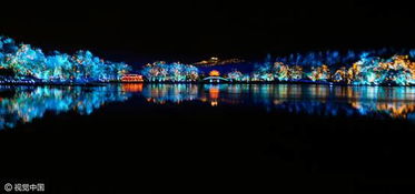 南京小西湖夜景灯光与居民活动