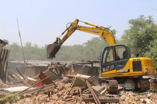 农村违建拆除现场