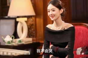 黄杨钿甜艺考成绩被质疑有水分？高消费引热议，父亲曾是公务员引争议