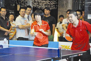乒乓球混双比赛激烈对抗
