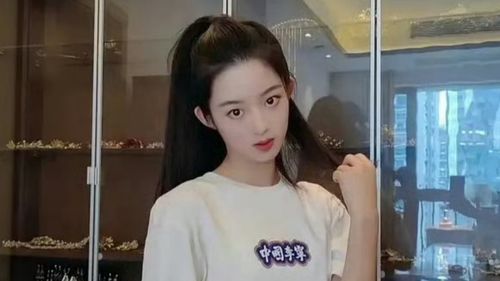 网络上关于黄杨钿甜事件的讨论截图